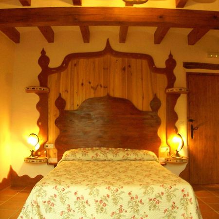 Posada Del Rio Carbo Villahermosa del Río Εξωτερικό φωτογραφία
